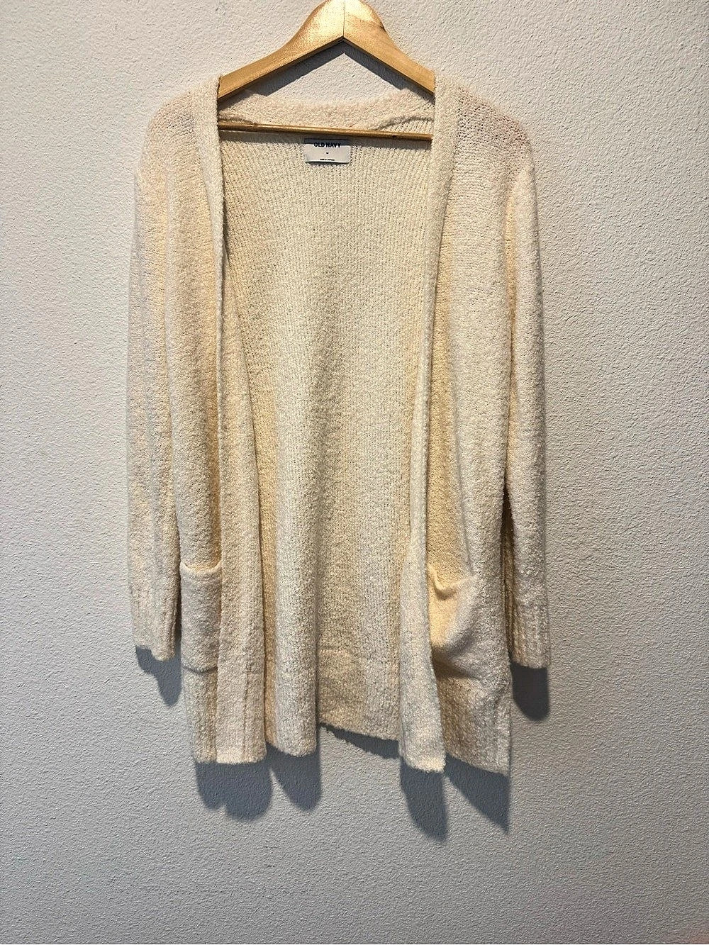 Old Navy Open Front Cardigan in Cream Size Medium